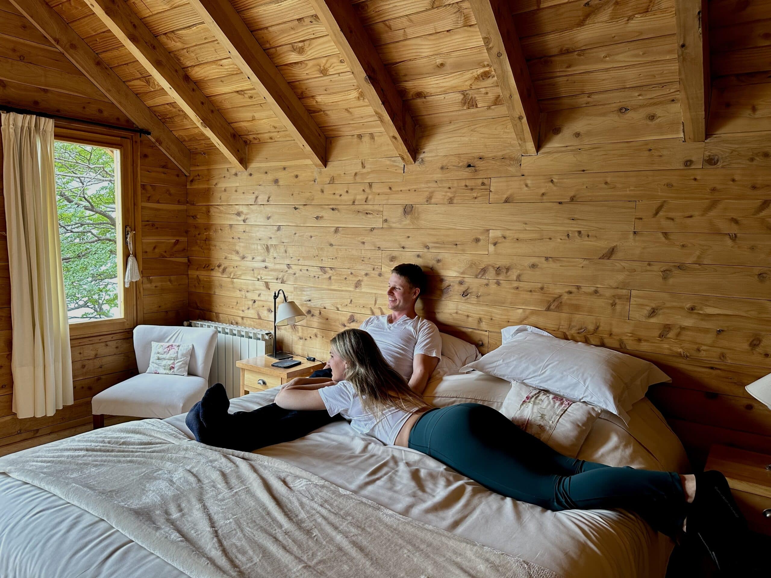 aguas arriba lodge argentian Patagonia