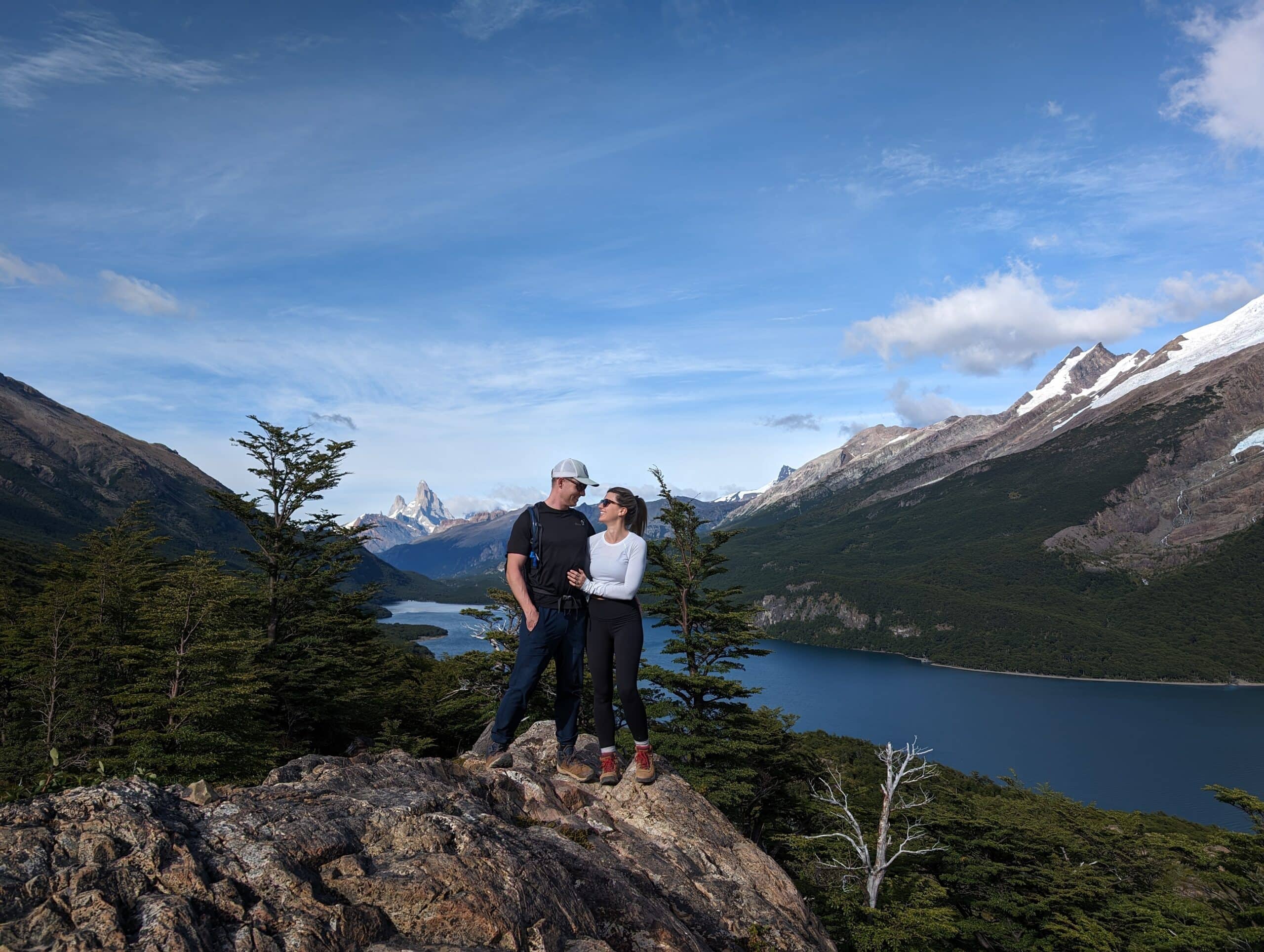 aguas arriba lodge argentian Patagonia