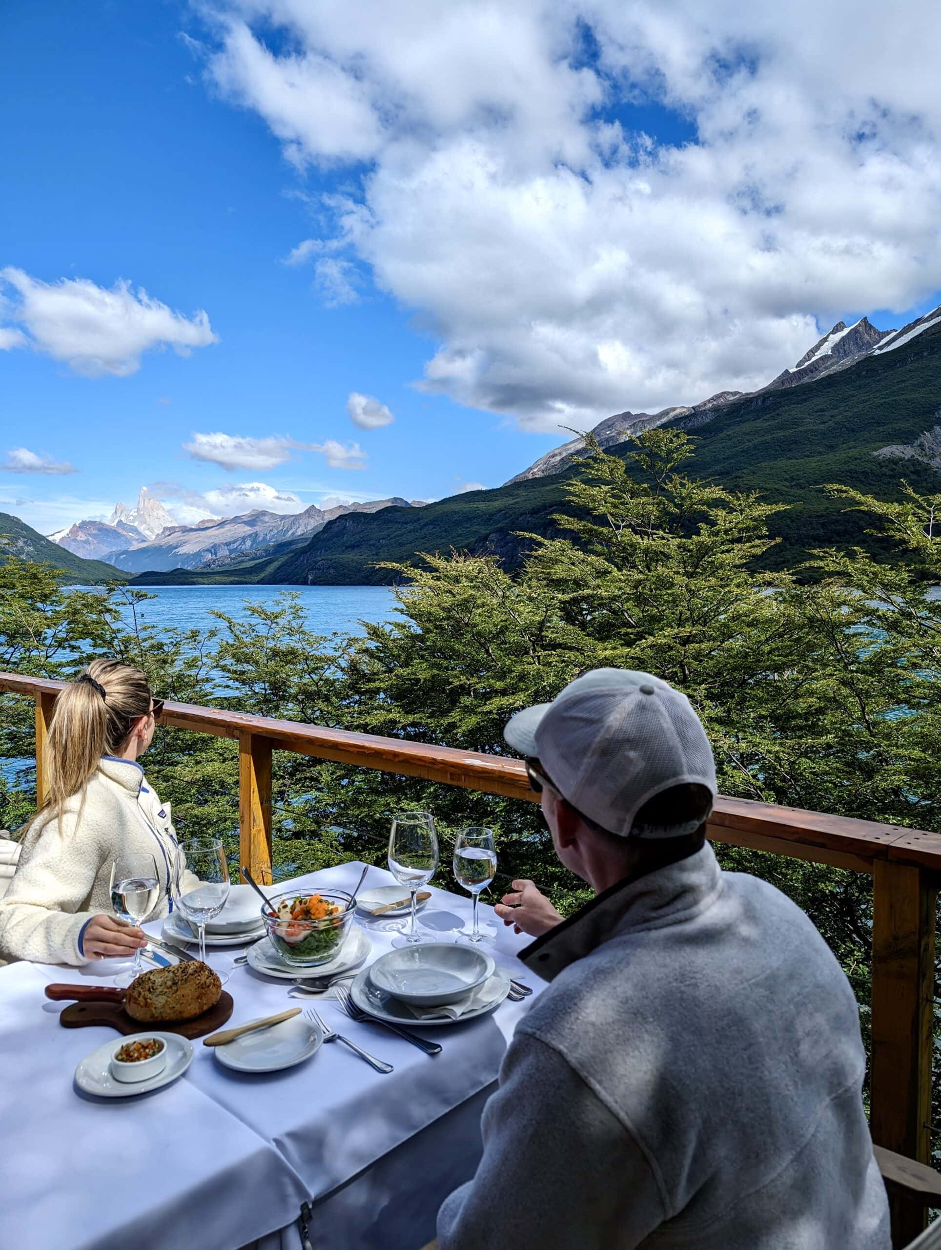 aguas arriba lodge argentian Patagonia